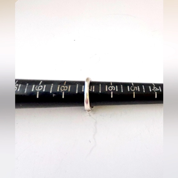 Brighton sterling silver ring. Scrolling on the ring. Rare Excellent size 7 - Picture 9 of 11